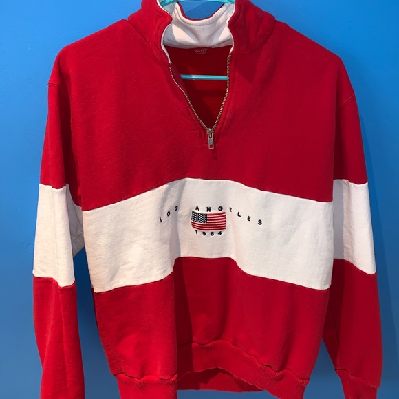 Brandy Melville Sweaters - Brandy Melville Red fleece one size
